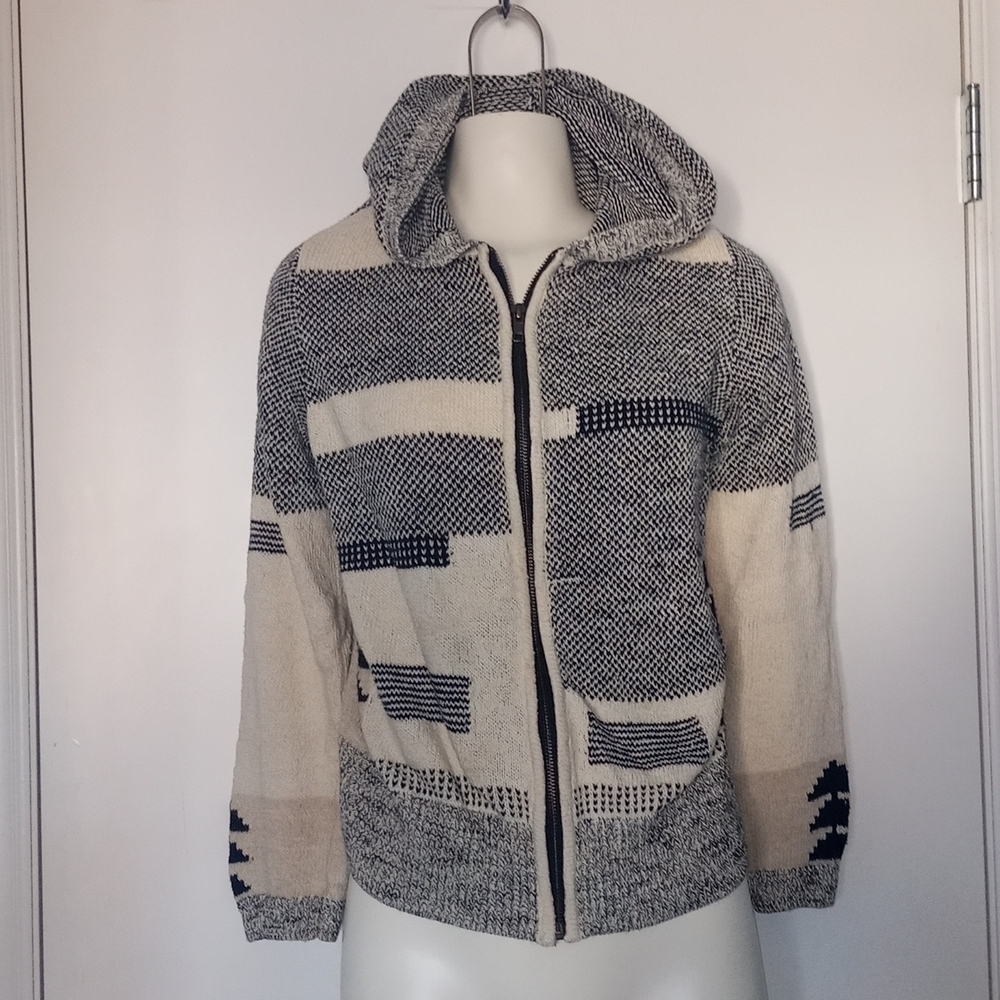 Sparrow Knit Front Zippered Hooded Black and White Pattern Sweater
